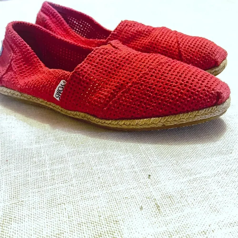 TOMS Magenta Espadrille Slip-Ons - Lightweight & Breathable‎ Size 7W